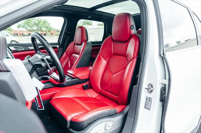 2016 Porsche Cayenne S