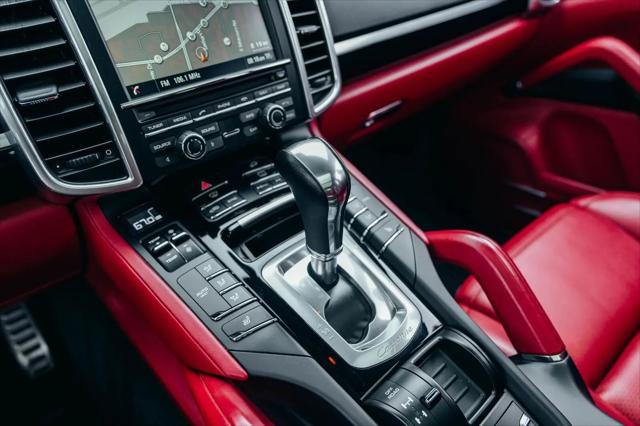 2016 Porsche Cayenne S