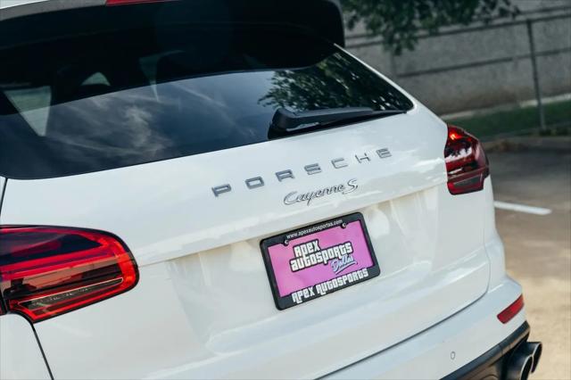 2016 Porsche Cayenne S