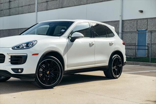 2016 Porsche Cayenne S