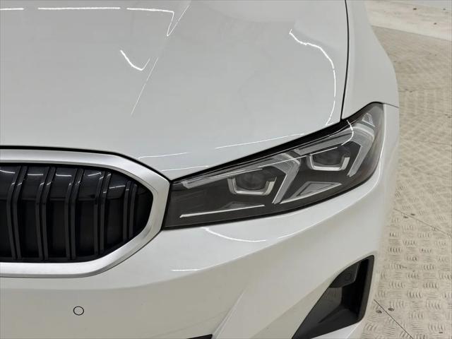 2024 BMW 3 Series 330i Sedan