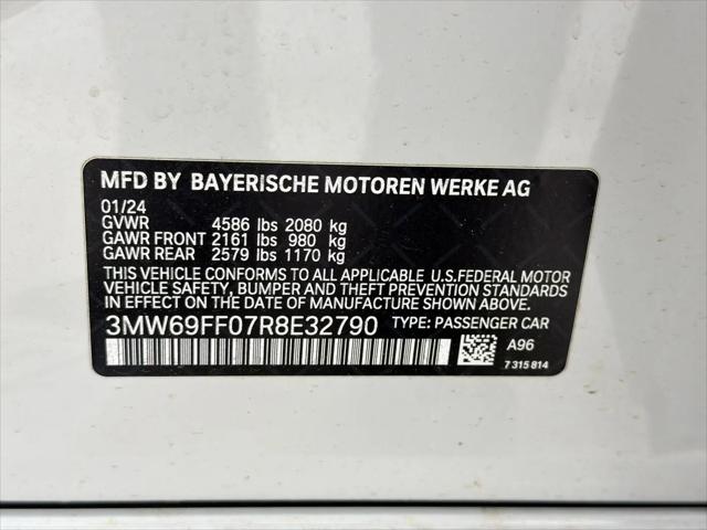 2024 BMW 3 Series 330i Sedan