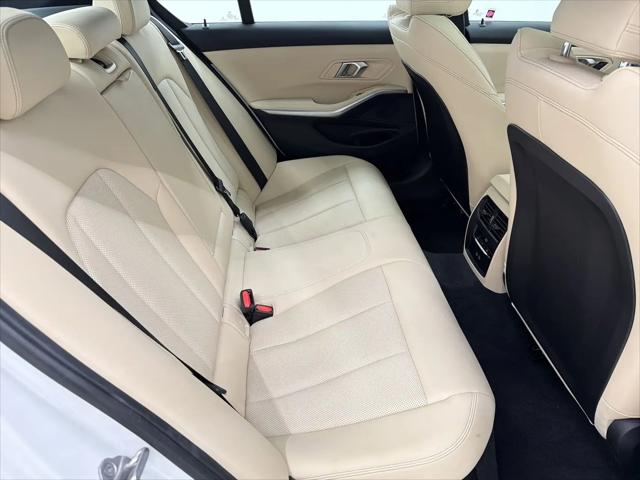 2024 BMW 3 Series 330i Sedan