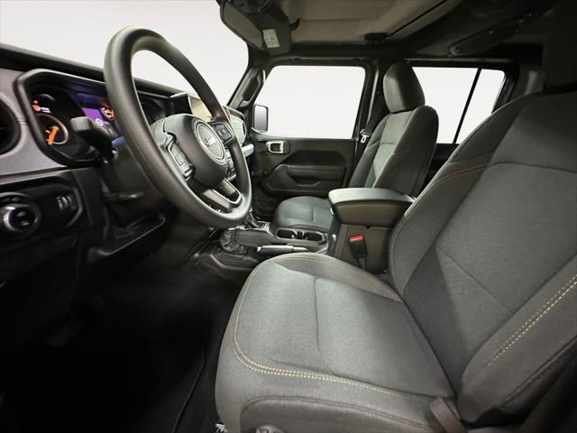 2024 Jeep Gladiator GLADIATOR SPORT 4X4