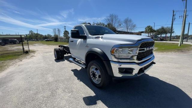 2024 RAM Ram 5500 Chassis Cab RAM 5500 TRADESMAN CHASSIS REGULAR CAB 4X4 84 CA