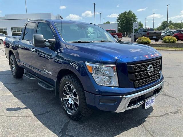 2021 Nissan Titan Crew Cab SV 4x4 for sale in Merrill, WI