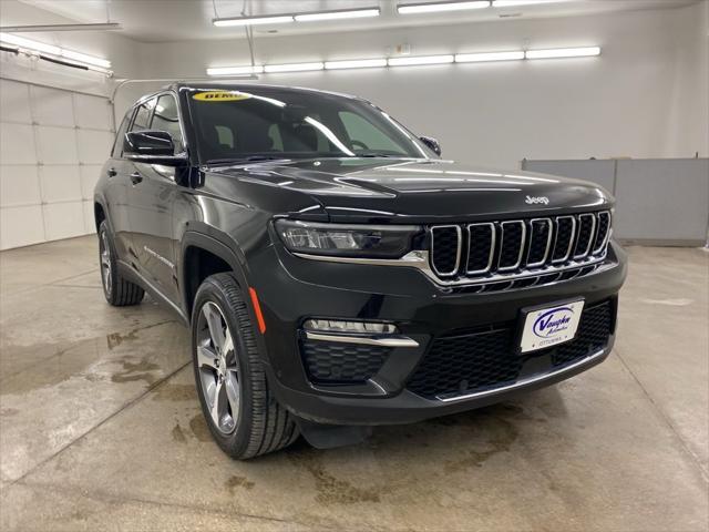 2024 Jeep Grand Cherokee GRAND CHEROKEE LIMITED 4X4