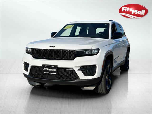 2022 Jeep Grand Cherokee Altitude 4x4