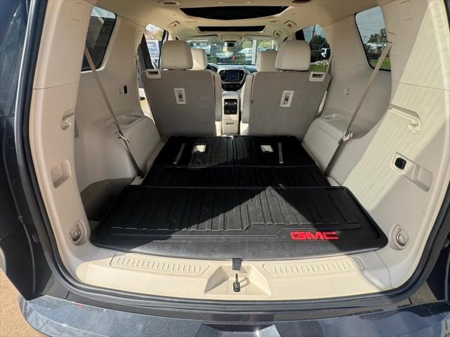 2022 GMC Acadia FWD Denali
