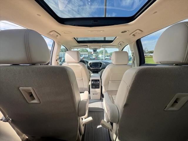 2022 GMC Acadia FWD Denali