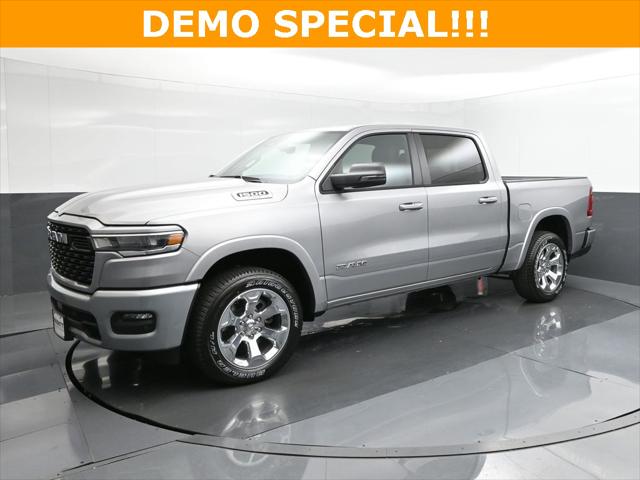 2025 RAM Ram 1500 RAM 1500 LONE STAR CREW CAB 4X4 57 BOX