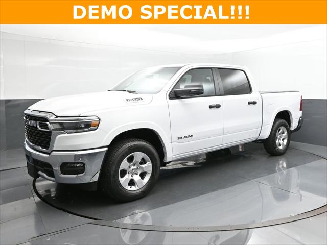 2025 RAM Ram 1500 RAM 1500 LONE STAR CREW CAB 4X4 57 BOX