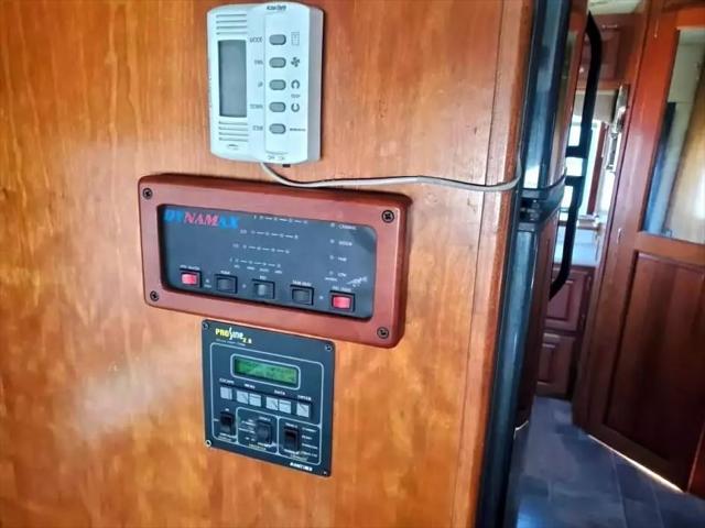 2006 Freightliner M2 MOTORHOME