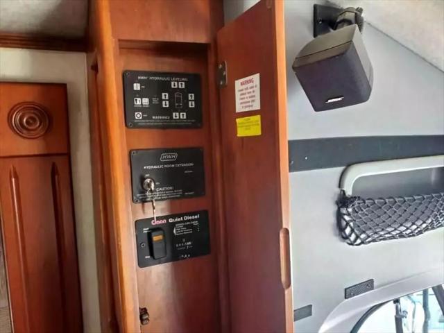 2006 Freightliner M2 MOTORHOME