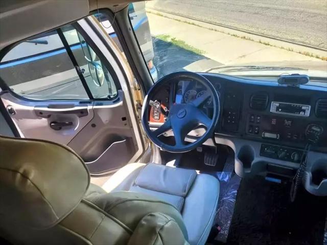 2006 Freightliner M2 MOTORHOME