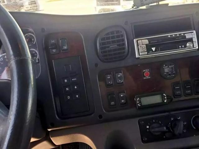 2006 Freightliner M2 MOTORHOME