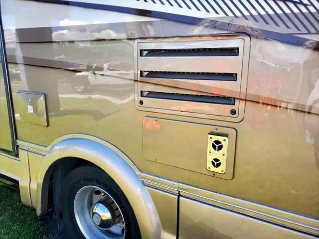 2006 Freightliner M2 MOTORHOME