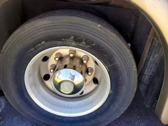 2006 Freightliner M2 MOTORHOME