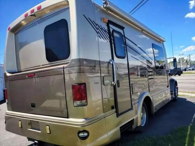 2006 Freightliner M2 MOTORHOME