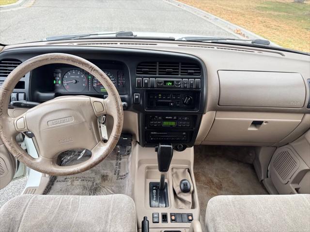 2000 Isuzu Trooper Limited