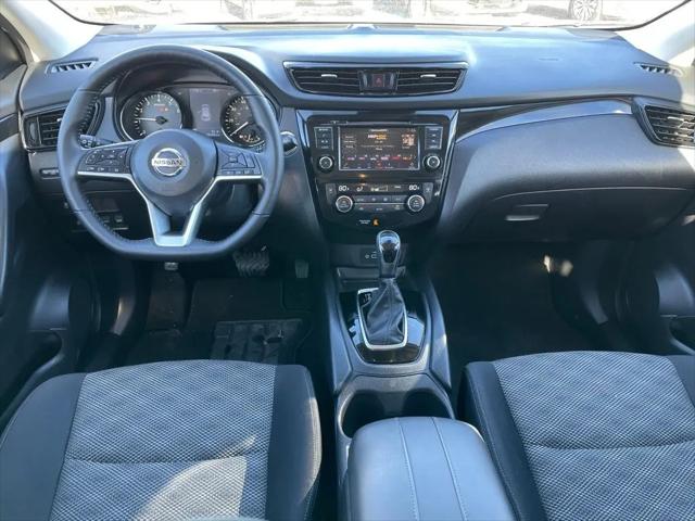 2022 Nissan Rogue Sport SV AWD Xtronic CVT