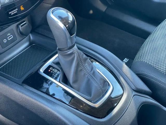 2022 Nissan Rogue Sport SV AWD Xtronic CVT