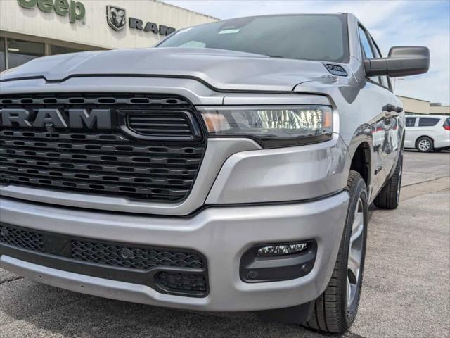 2025 RAM Ram 1500 RAM 1500 TRADESMAN CREW CAB 4X4 57 BOX