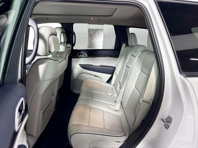 2020 Jeep Grand Cherokee Summit 4x4