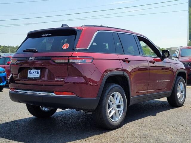 2024 Jeep Grand Cherokee Laredo X 4x2