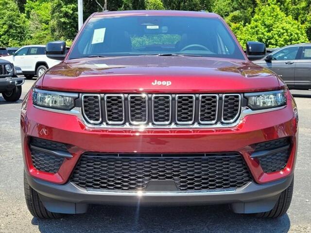 2024 Jeep Grand Cherokee Laredo X 4x2