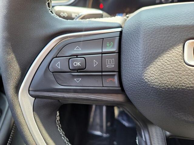 2024 Jeep Grand Cherokee Laredo X 4x2