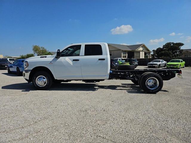 2024 RAM Ram 3500 Chassis Cab RAM 3500 TRADESMAN CREW CAB CHASSIS 4X4 60 CA