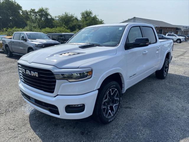 2025 RAM Ram 1500 RAM 1500 LARAMIE CREW CAB 4X4 57 BOX