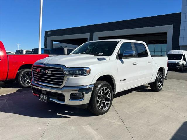 2025 RAM Ram 1500 RAM 1500 LARAMIE CREW CAB 4X4 57 BOX