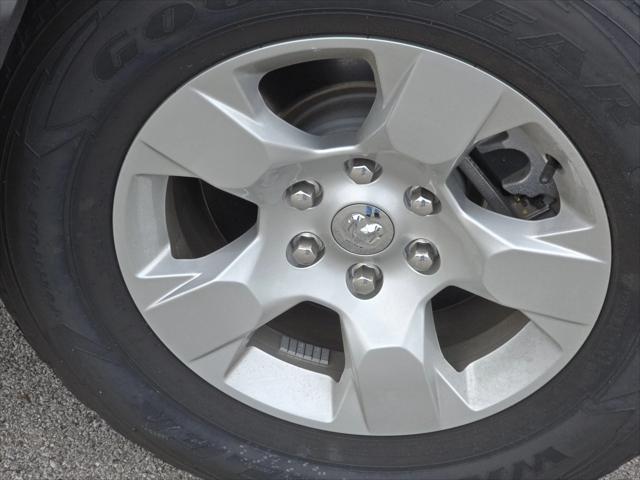 2025 RAM Ram 1500 RAM 1500 BIG HORN CREW CAB 4X4 64 BOX