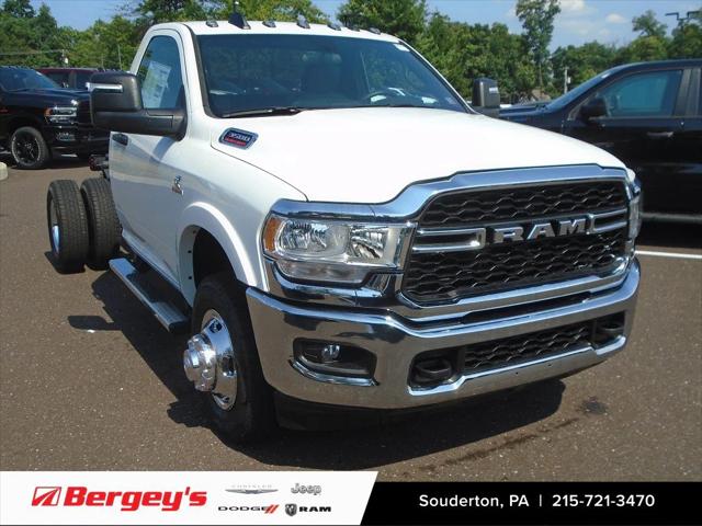 2024 RAM Ram 3500 Chassis Cab RAM 3500 TRADESMAN CHASSIS REGULAR CAB 4X4 60 CA