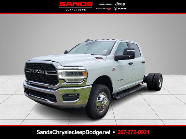 2024 RAM Ram 3500 Chassis Cab RAM 3500 SLT CREW CAB CHASSIS 4X4 60 CA