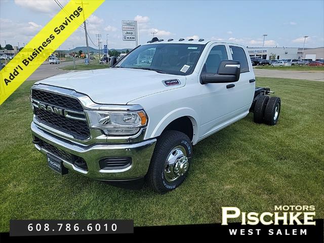 2024 RAM Ram 3500 Chassis Cab RAM 3500 TRADESMAN CREW CAB CHASSIS 4X4 60 CA