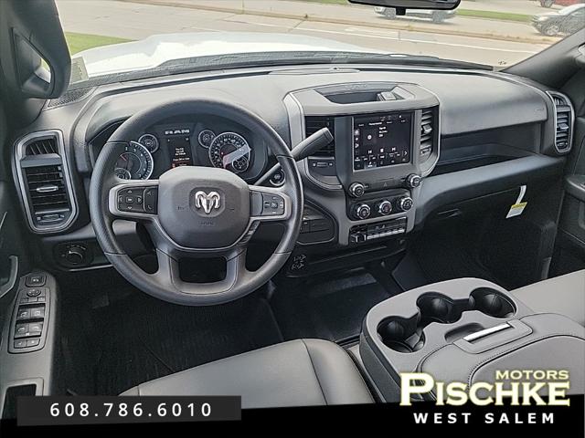 2024 RAM Ram 3500 Chassis Cab RAM 3500 TRADESMAN CREW CAB CHASSIS 4X4 60 CA