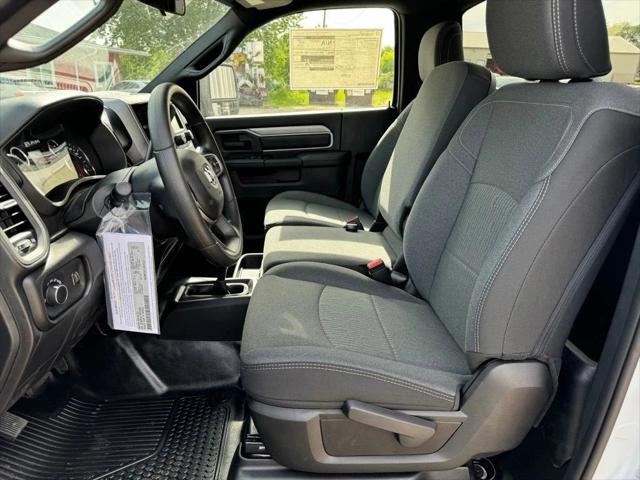 2024 RAM Ram 3500 Chassis Cab RAM 3500 TRADESMAN CHASSIS REGULAR CAB 4X4 60 CA