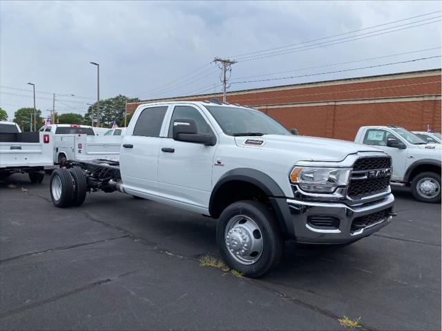 2024 RAM Ram 4500 Chassis Cab RAM 4500 TRADESMAN CHASSIS CREW CAB 4X4 84 CA