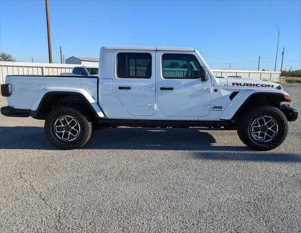 2024 Jeep Gladiator GLADIATOR RUBICON X 4X4