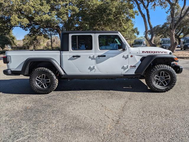 2024 Jeep Gladiator GLADIATOR MOJAVE 4X4