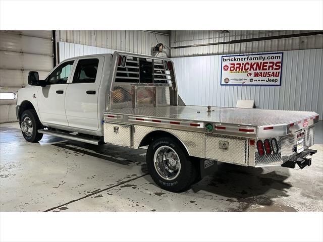 2024 RAM Ram 3500 Chassis Cab RAM 3500 TRADESMAN CREW CAB CHASSIS 4X4 60 CA