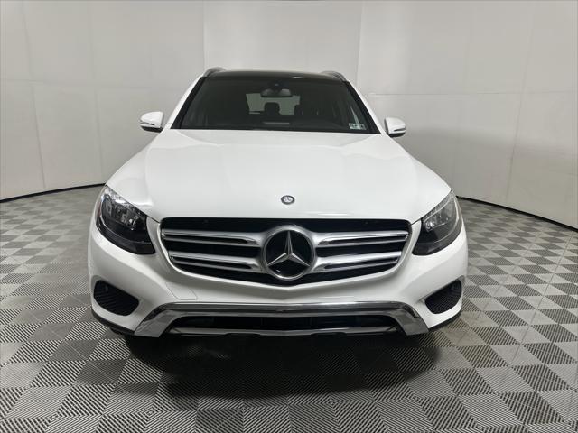 2017 Mercedes-Benz GLC 300 4MATIC 2017 Mercedes-Benz GLC 300 4MATIC