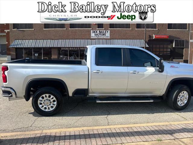 2023 Chevrolet Silverado 3500HD 4WD Crew Cab Standard Bed LT
