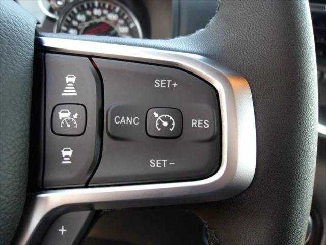 2025 Ram 1500 Big Horn Crew Cab 4x4 5'7" Box