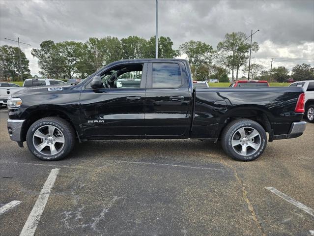 2025 RAM Ram 1500 RAM 1500 TRADESMAN QUAD CAB 4X4 64 BOX