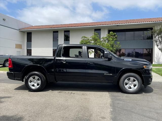 2025 RAM Ram 1500 RAM 1500 BIG HORN CREW CAB 4X2 57 BOX