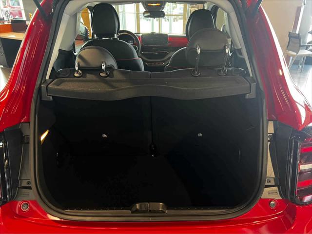 2024 Fiat 500e INSPI(RED) FWD